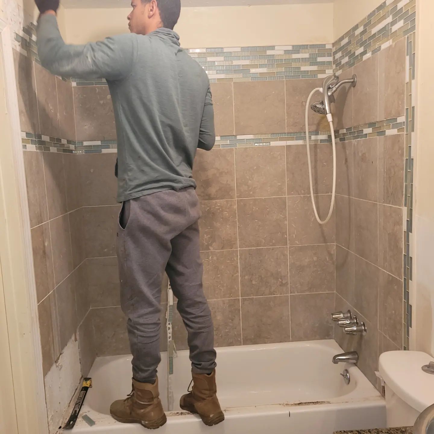 How Can I Find a Reliable and Trustworthy Plumber in My Area